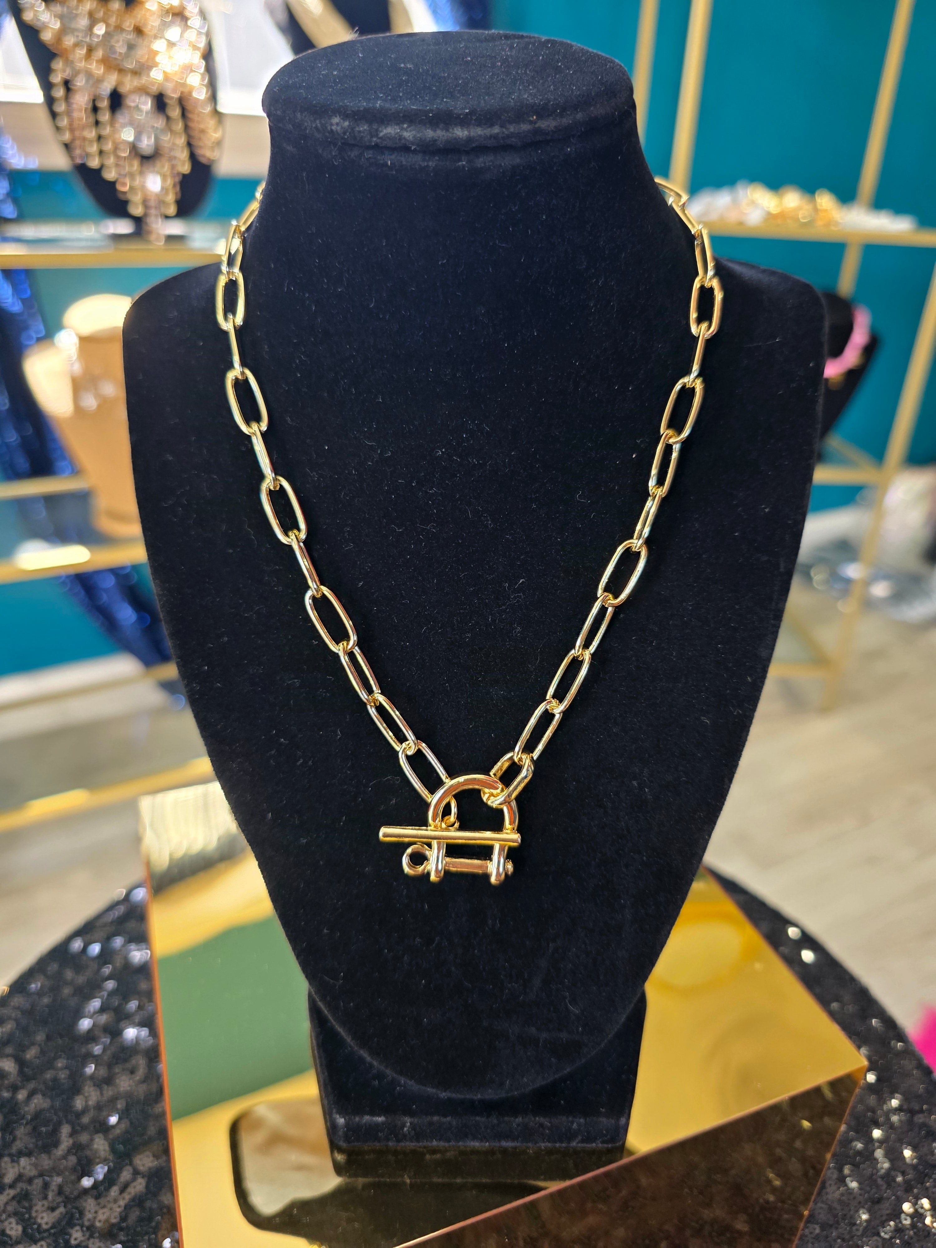 Gold Simple Toggle Necklace